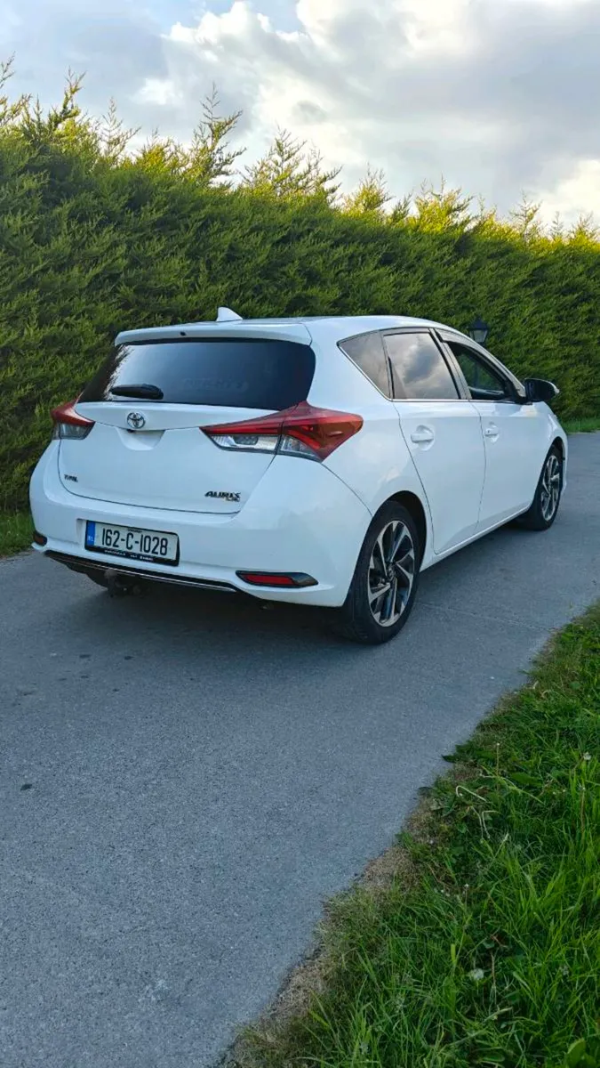 Toyota Auris sol NCT 11/26 - Image 4