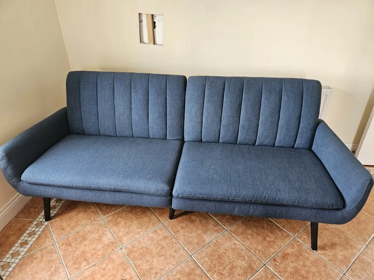 Sofabed - Image 1