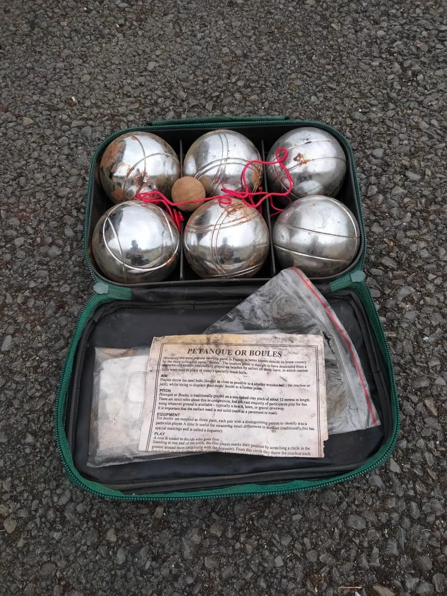 Boules - Image 1