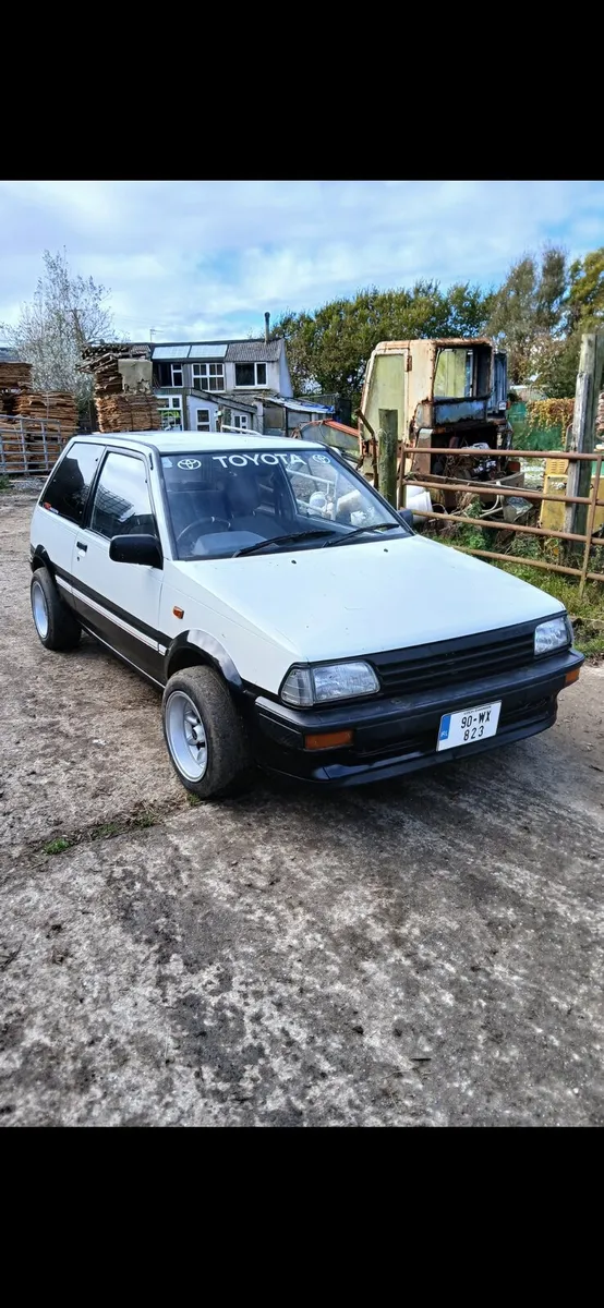 Toyota starlet - Image 3