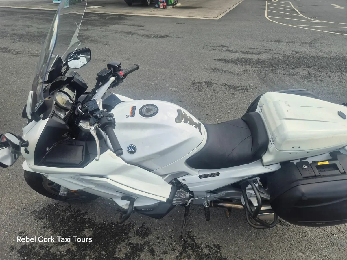 YAMAHA FJR 2018 - Image 4