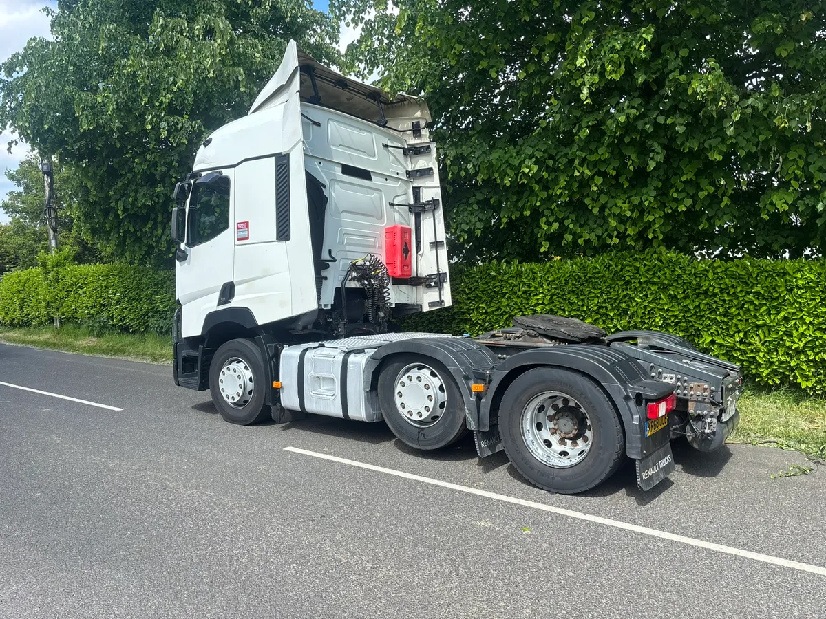 Renault t cab 480 - Image 4