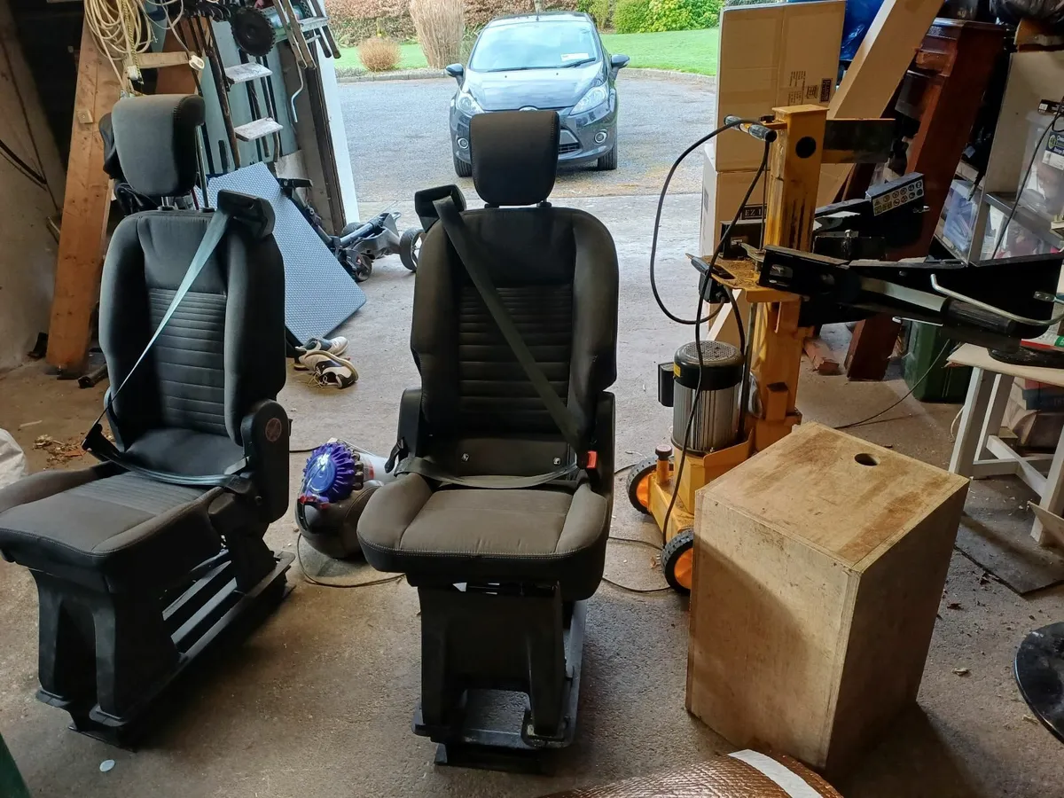 Rear passenger custom seat for camperan - Image 4