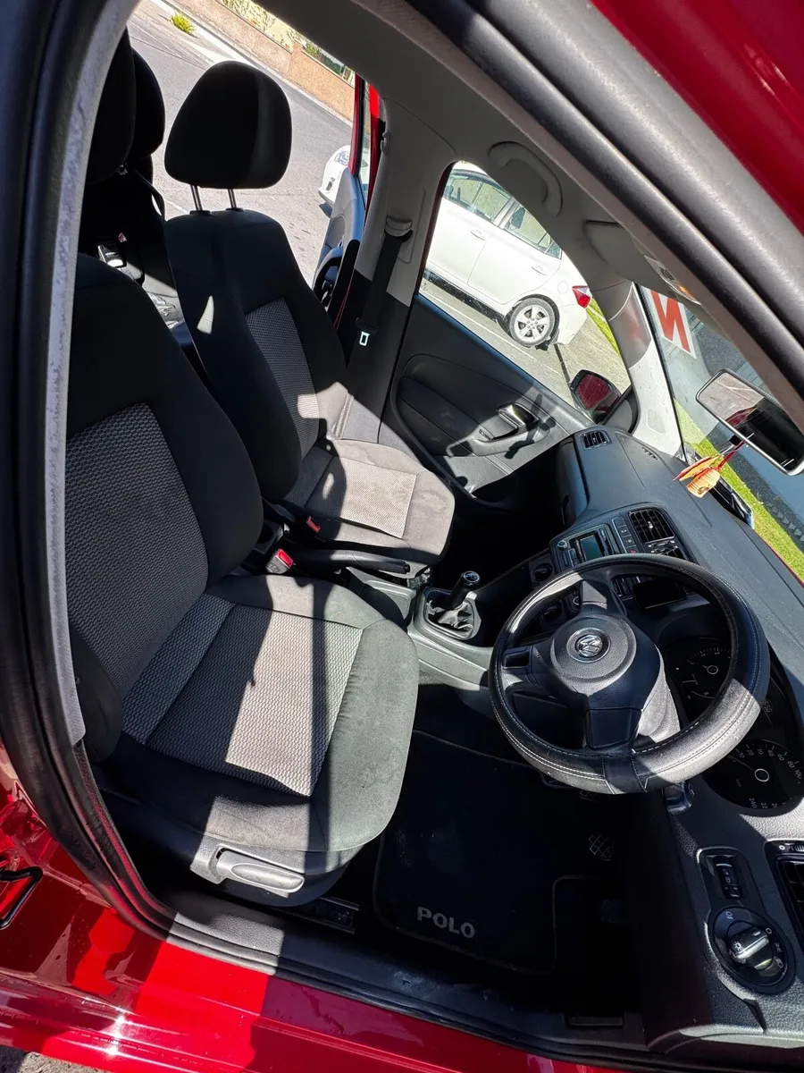 Volkswagen Polo 2011 - Image 1