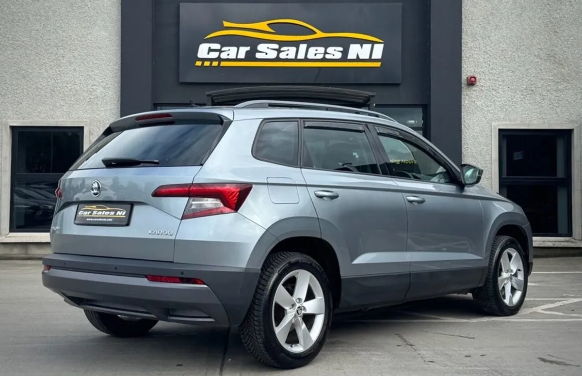 Skoda Karoq 1.6 TDI SE SUV 5dr Diesel DSG - Image 3