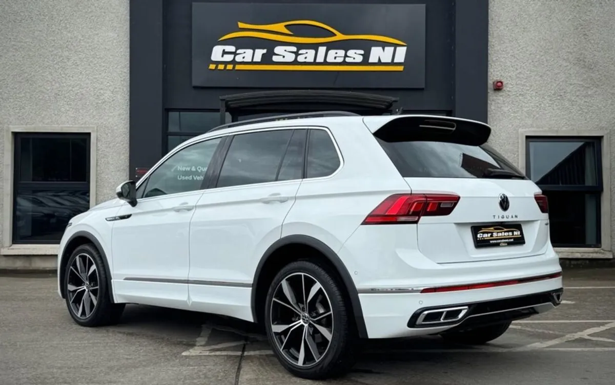 Volkswagen Tiguan 2.0 TDI R-line SUV 5dr Diesel D - Image 4