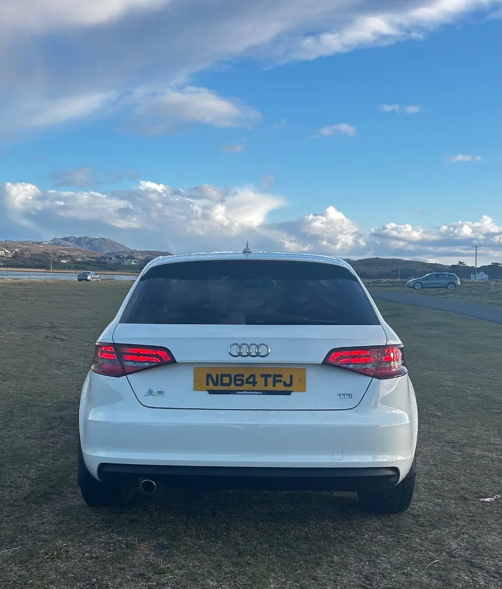 2015 Audi A3 1.6 TDI 110 SPORT 5dr - Image 2