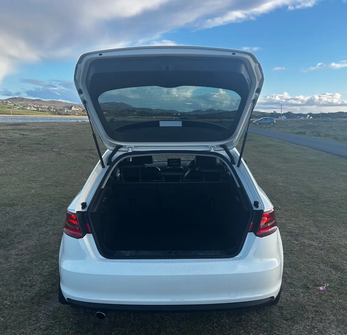 2015 Audi A3 1.6 TDI 110 SPORT 5dr - Image 3