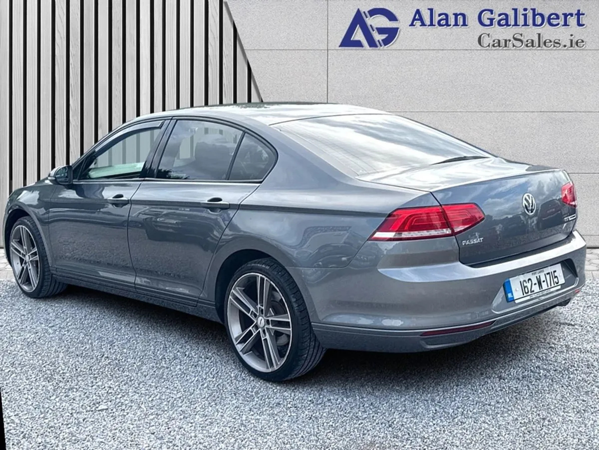 Volkswagen Passat 1.6 TDI S Bluemotion  62pw - Image 2