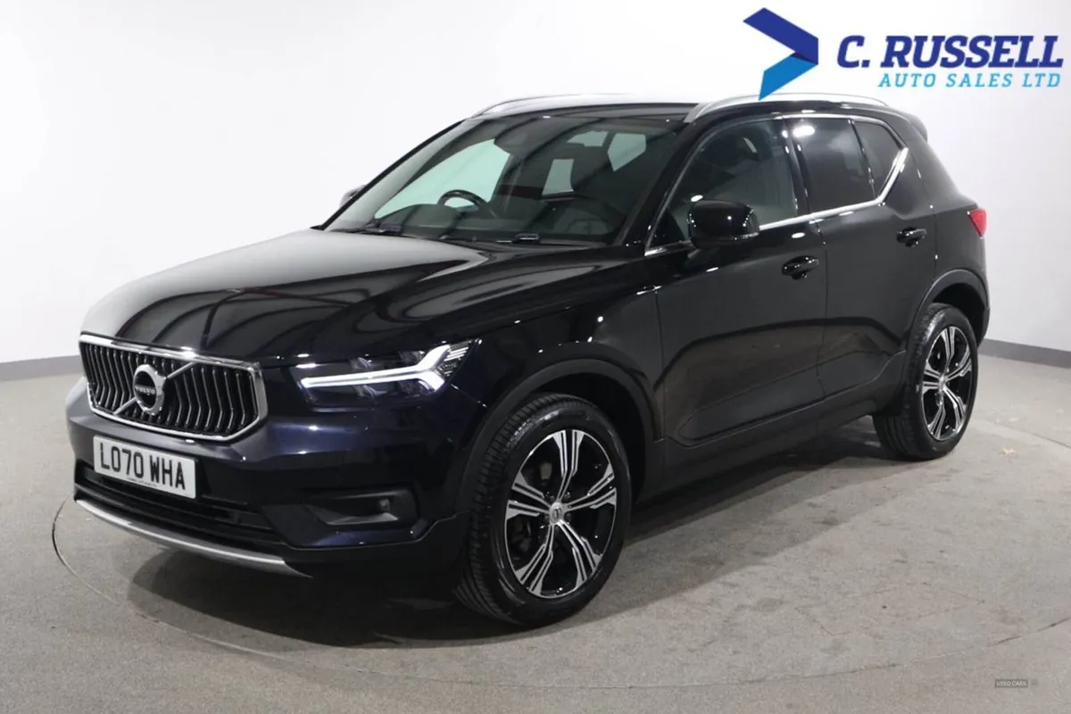Volvo XC40 Estate - Image 1