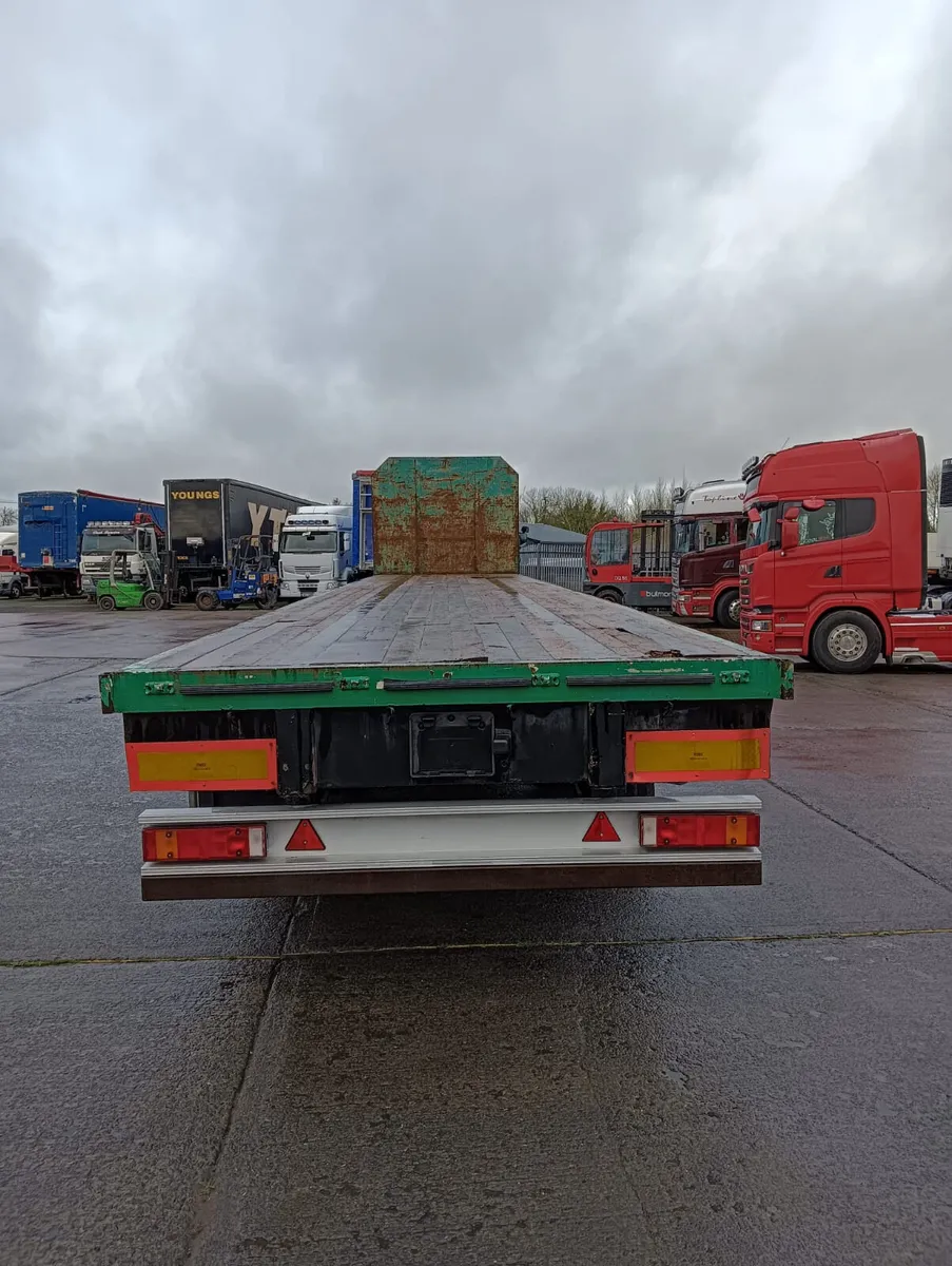 Montracon 45 foot flat Trailer Drum brakes - Image 2