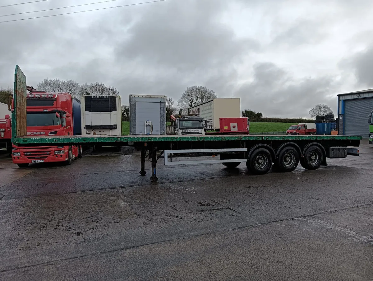 Montracon 45 foot flat Trailer Drum brakes - Image 4