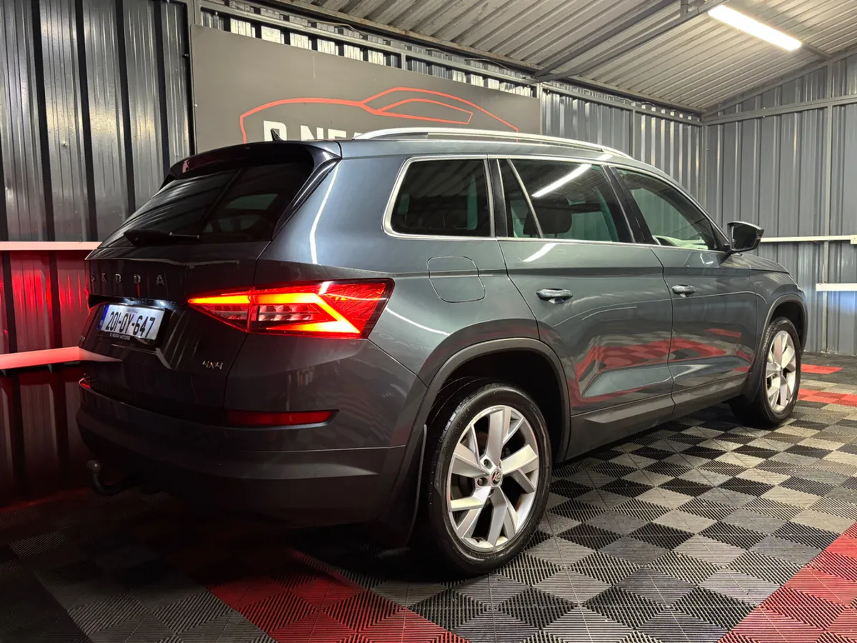 2020 Skoda Kodiaq 2.0 TDI 150HP 4X4 Style 7 Seat - Image 3