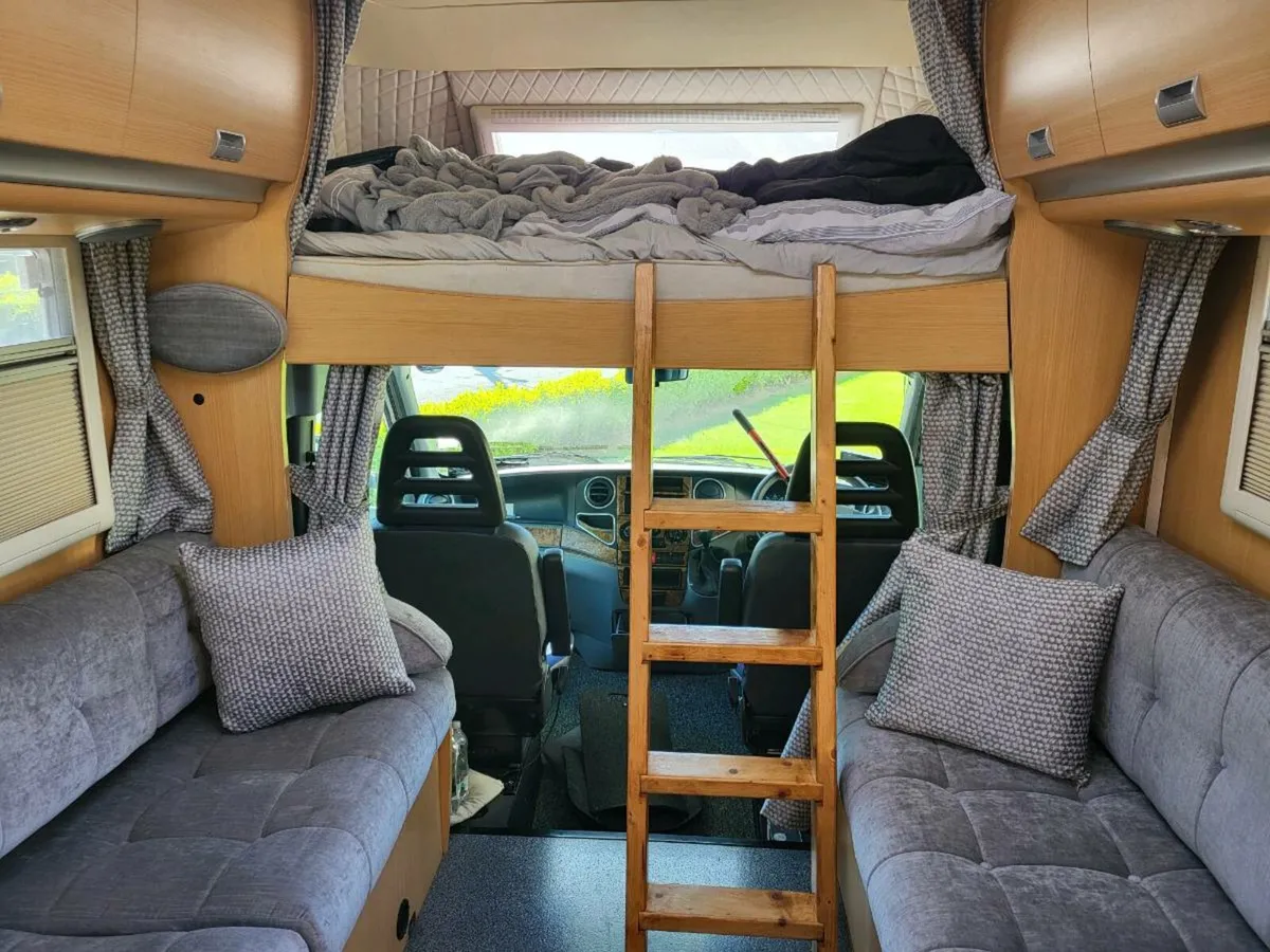 Camper Van - Image 3