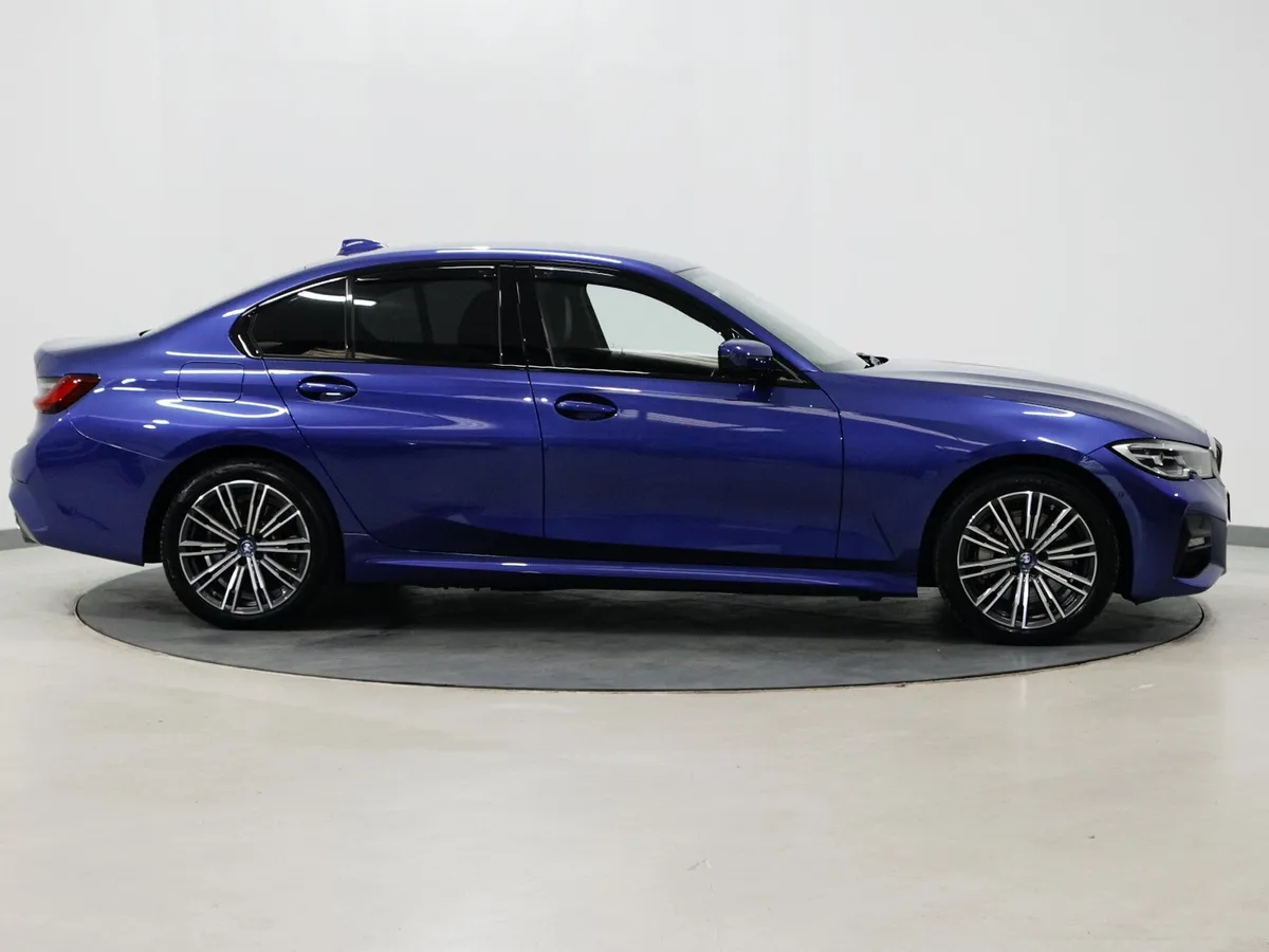 *45* 2021 BMW 3-Series 2.0 M-SPORT - Image 3