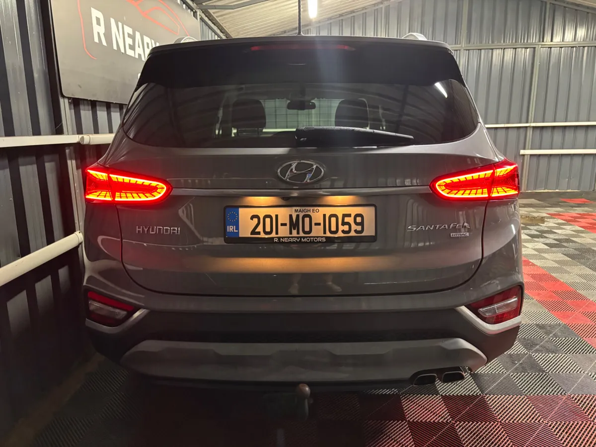 2020 Hyundai Santa Fe 2 Seat Executive Vat - Image 2