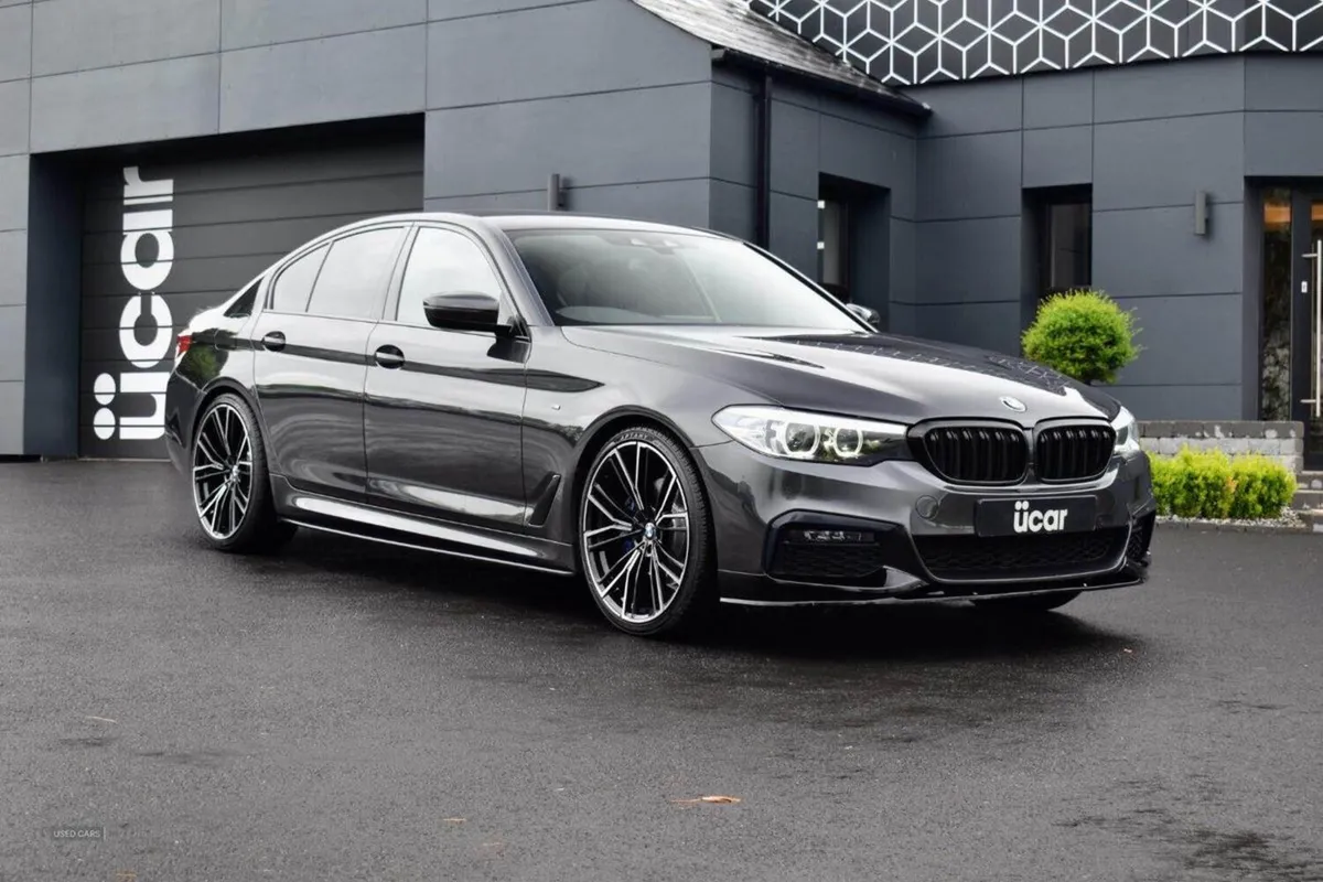 BMW 5 Series 3.0 530d M Sport Saloon - Image 1
