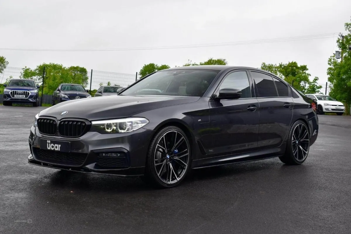 BMW 5 Series 3.0 530d M Sport Saloon - Image 3