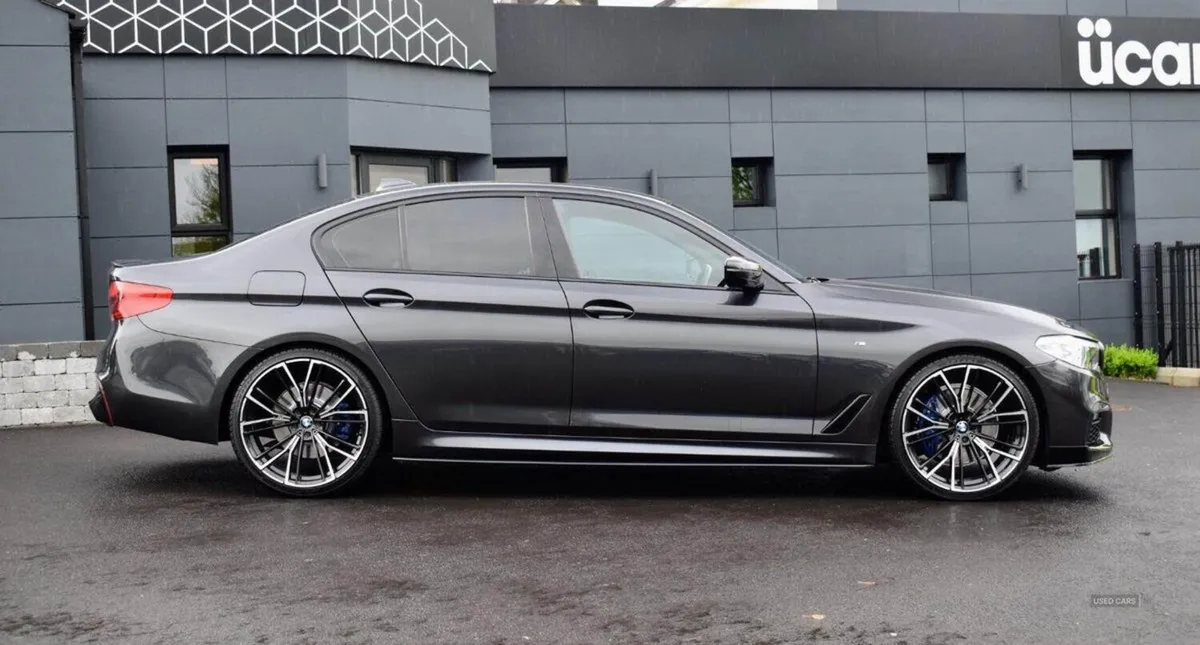 BMW 5 Series 3.0 530d M Sport Saloon - Image 4