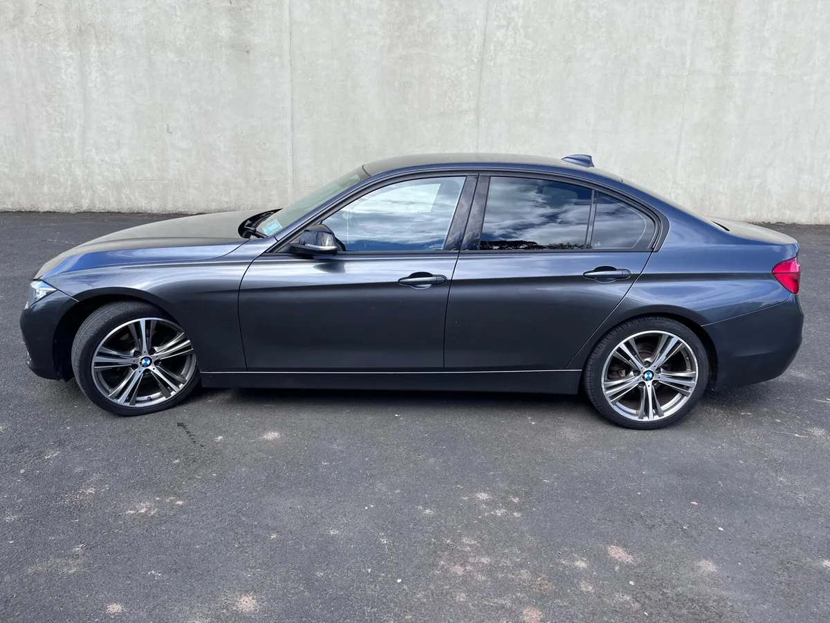 BMW 3 Series 2016 320d - Image 4