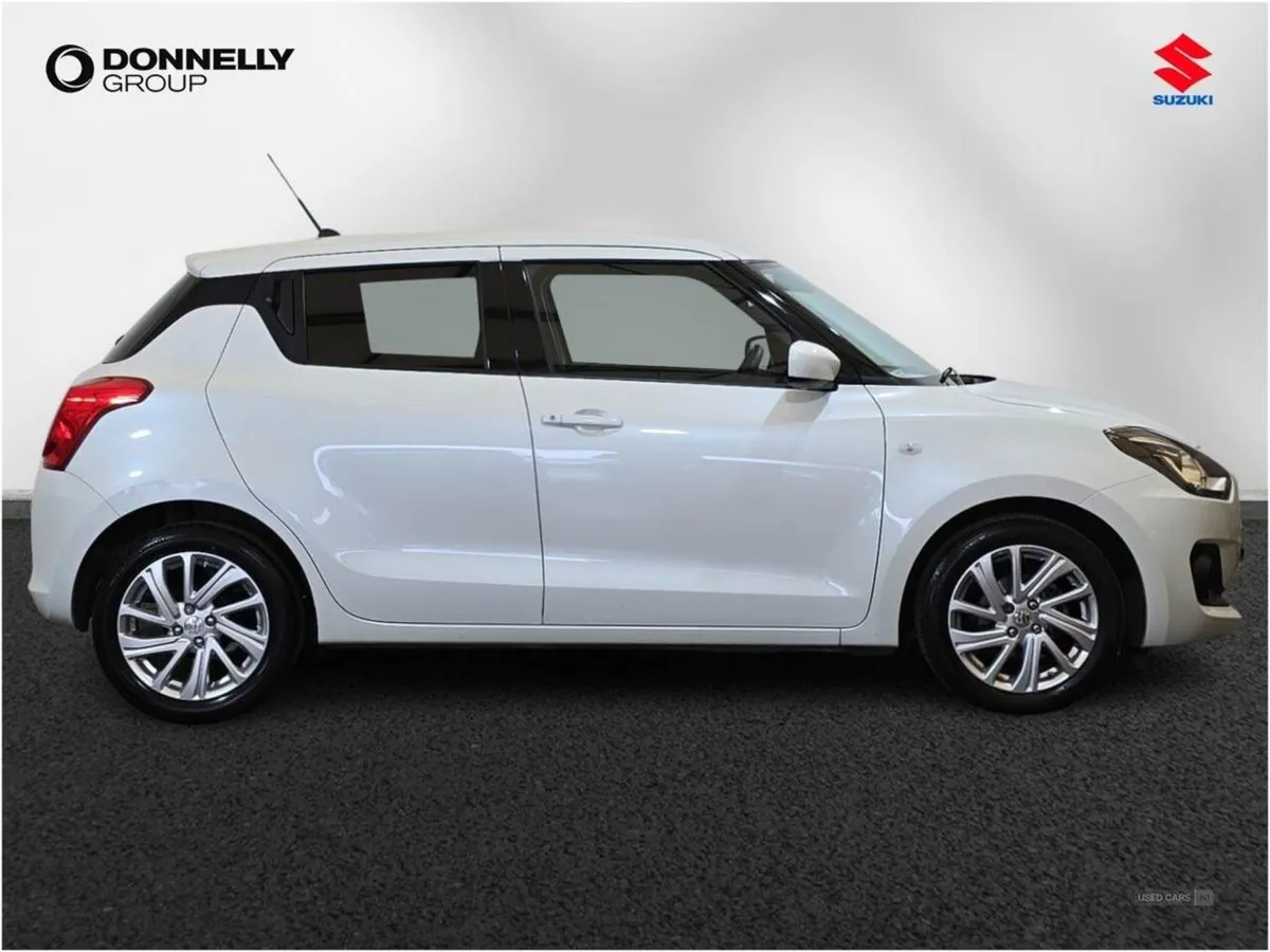 Suzuki Swift 1.2 Dualjet 83 12V Hybrid Sz-t 5dr A - Image 3
