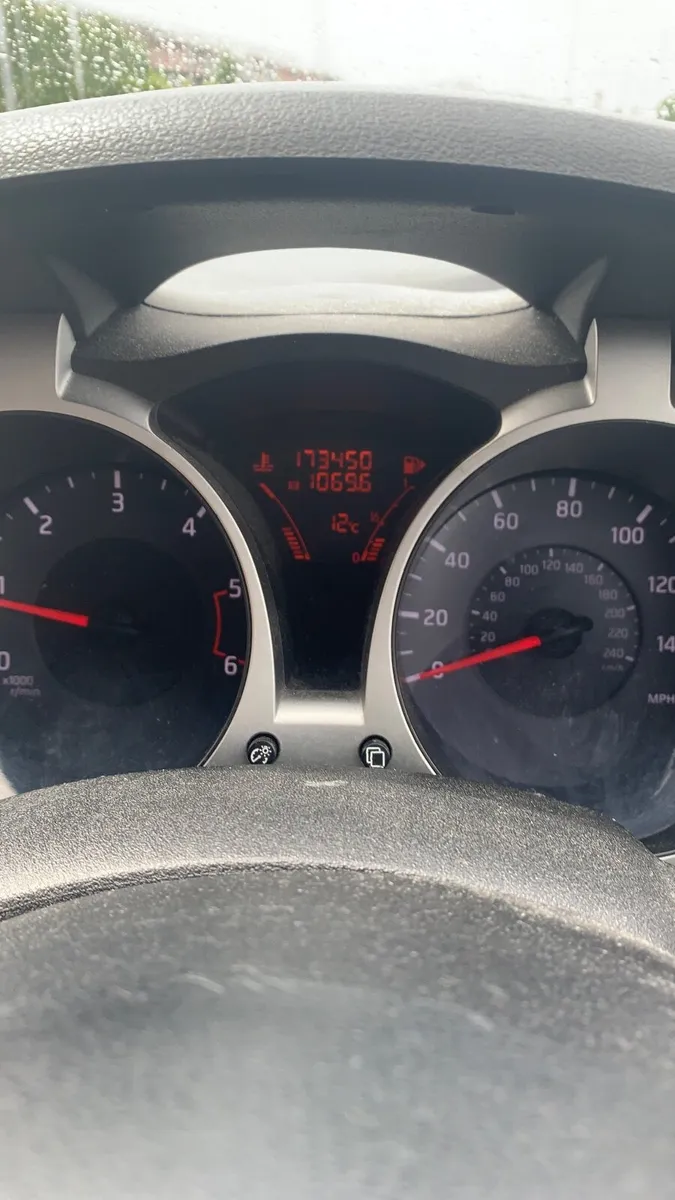 Nissan Juke 2011 - Image 3