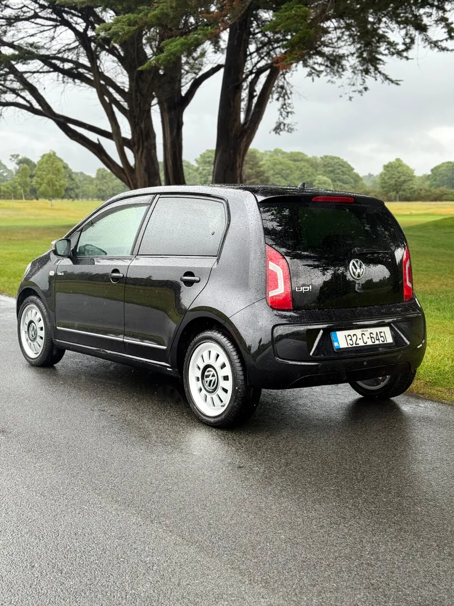 Volkswagen up! 2013 - Image 3