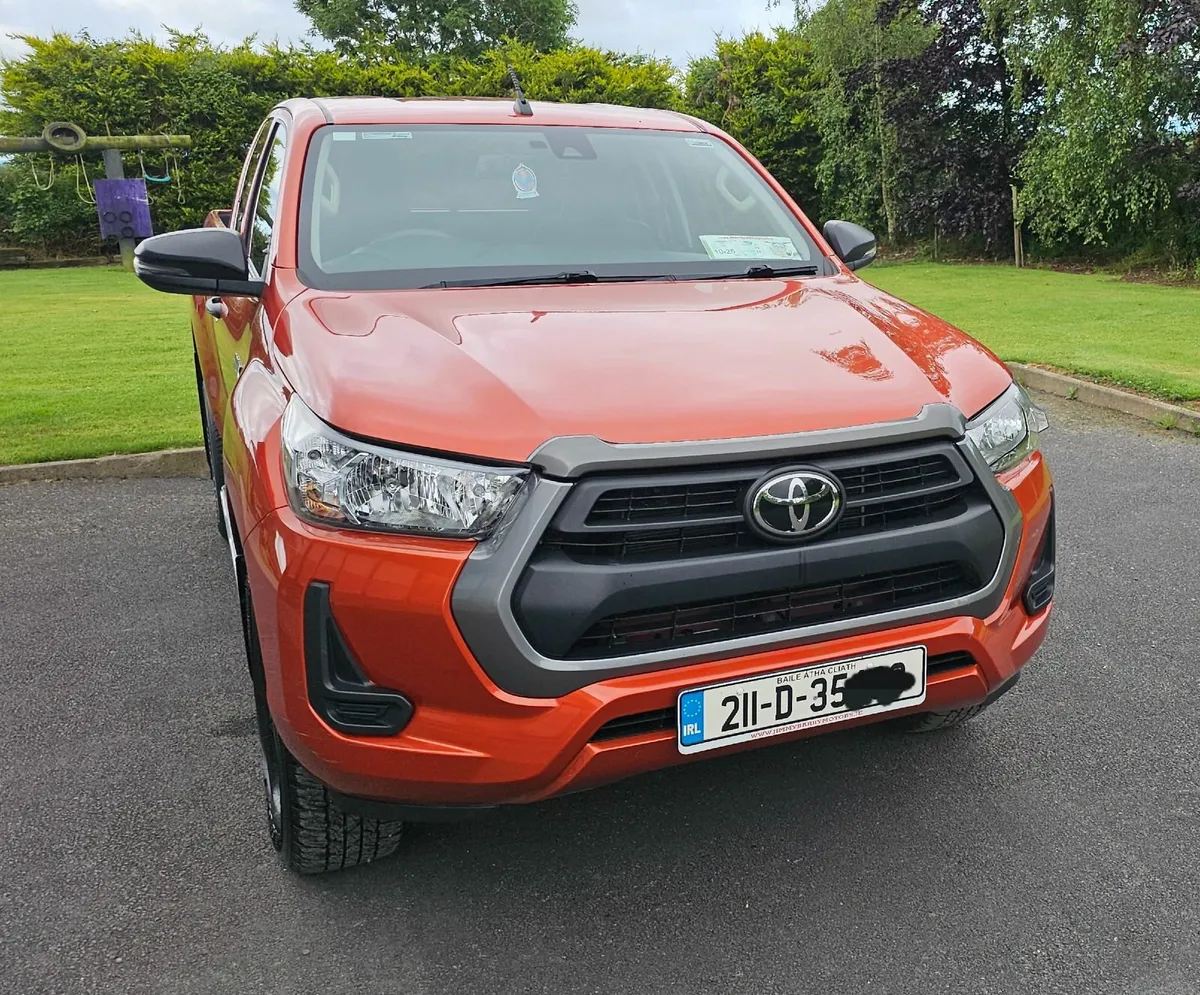 Toyota Hilux 2021 - Image 1