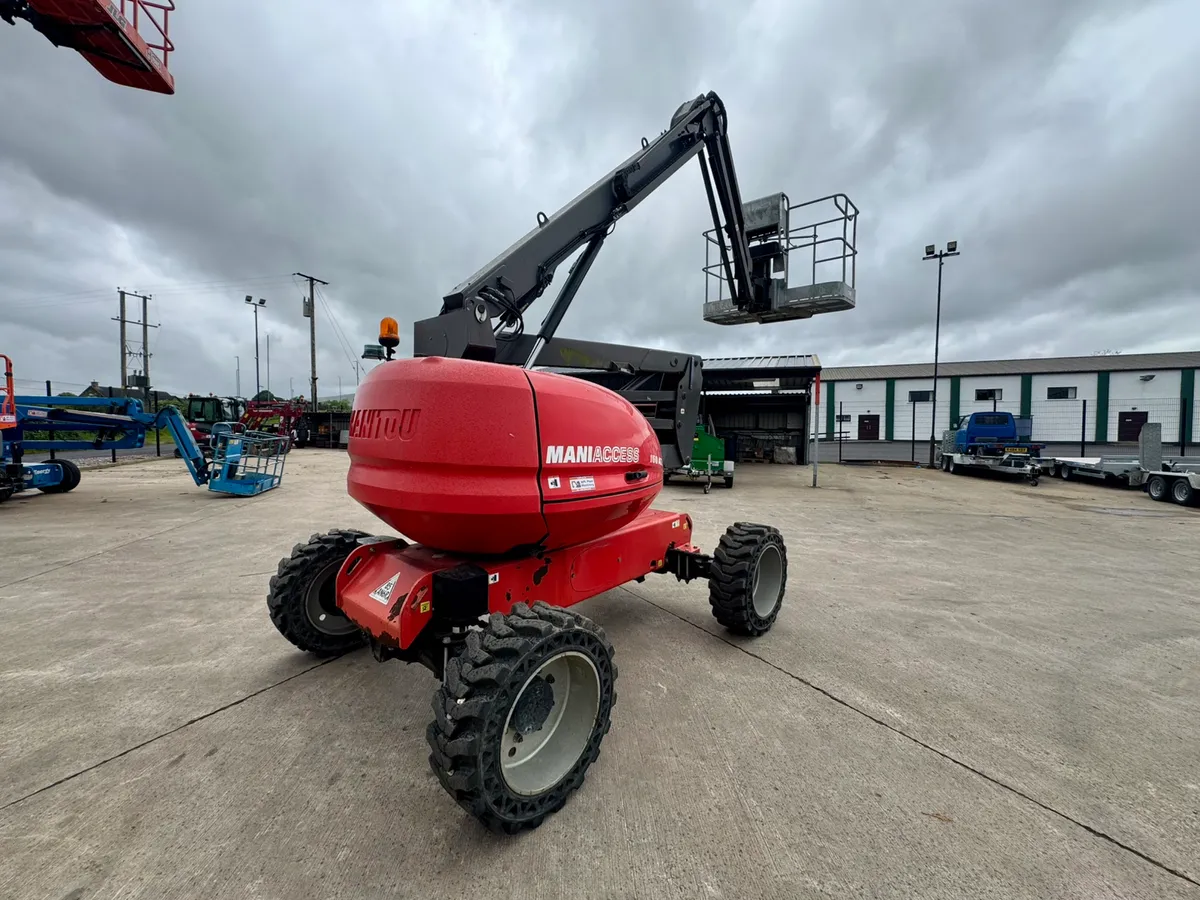 Manitou Boom Lift - Image 2