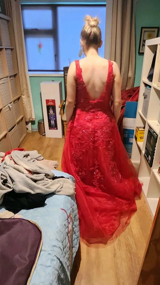 Debs dress - Image 2