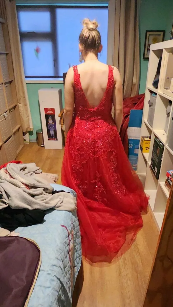 Debs dress - Image 2