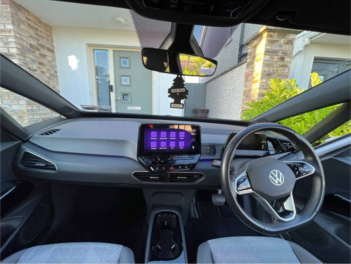 Volkswagen ID3 Pro - Image 4