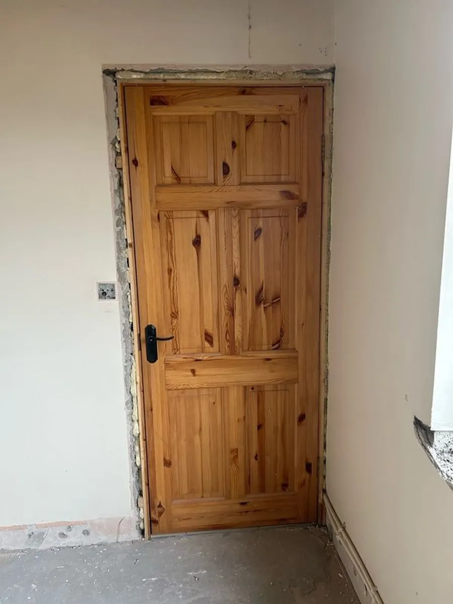 Solid Pine doors - Image 1