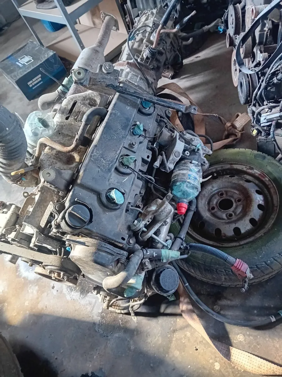 Toyota landcruiser d4d engine. - Image 1