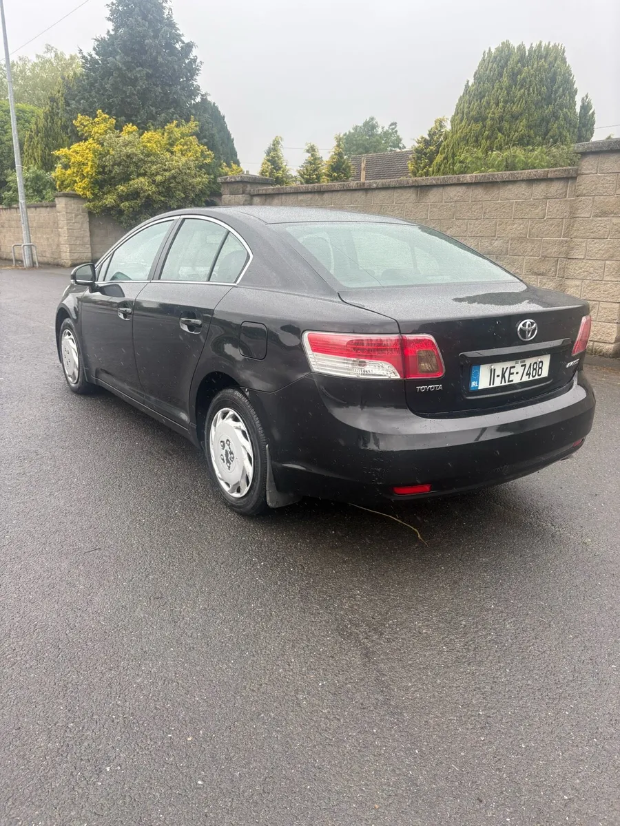 Toyota Avensis NEW NCT €2250 - Image 4