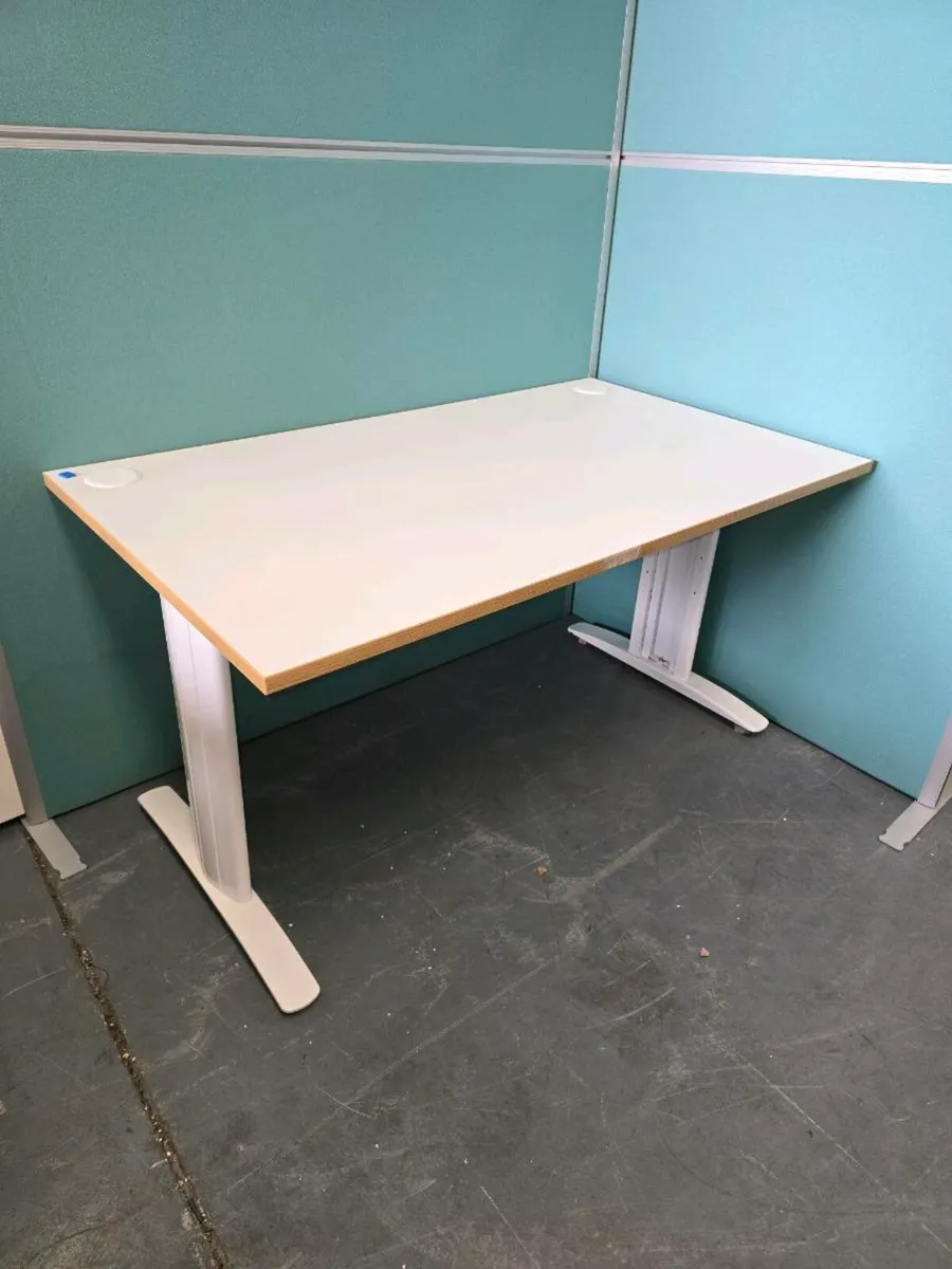 17 office desks - Image 2