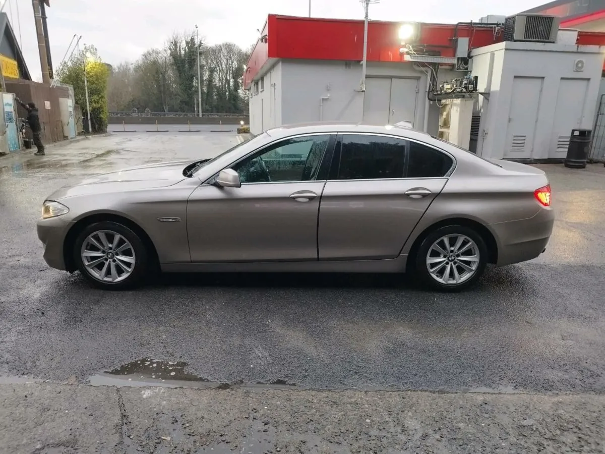 BMW 5, automatic 2.0 diesel - Image 4