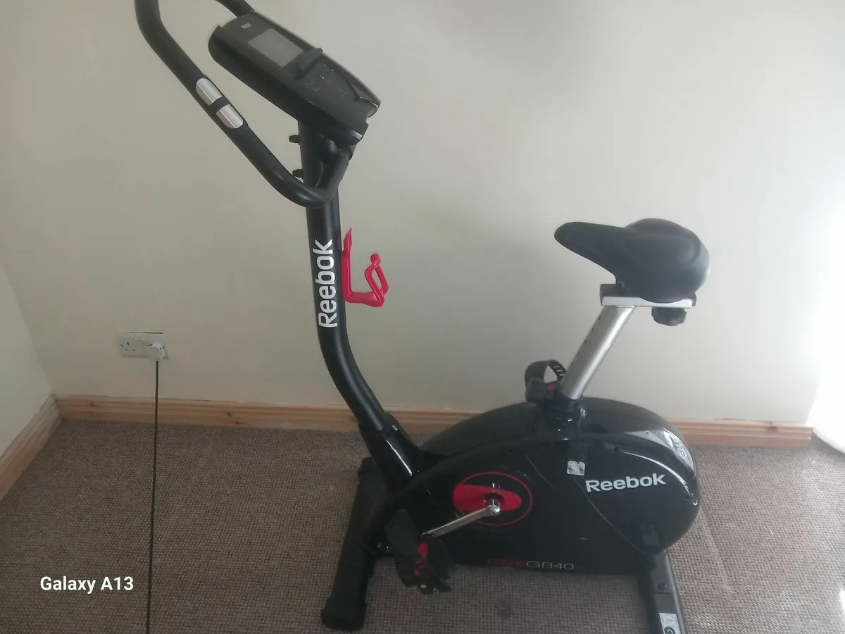 Reebok GBS40 Exercise Bike - Image 3