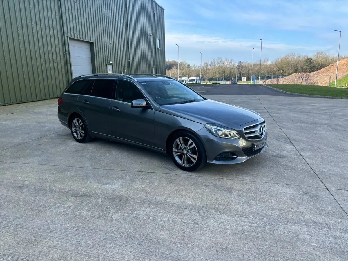 Mercedes-Benz E-Class 2016 - Image 1