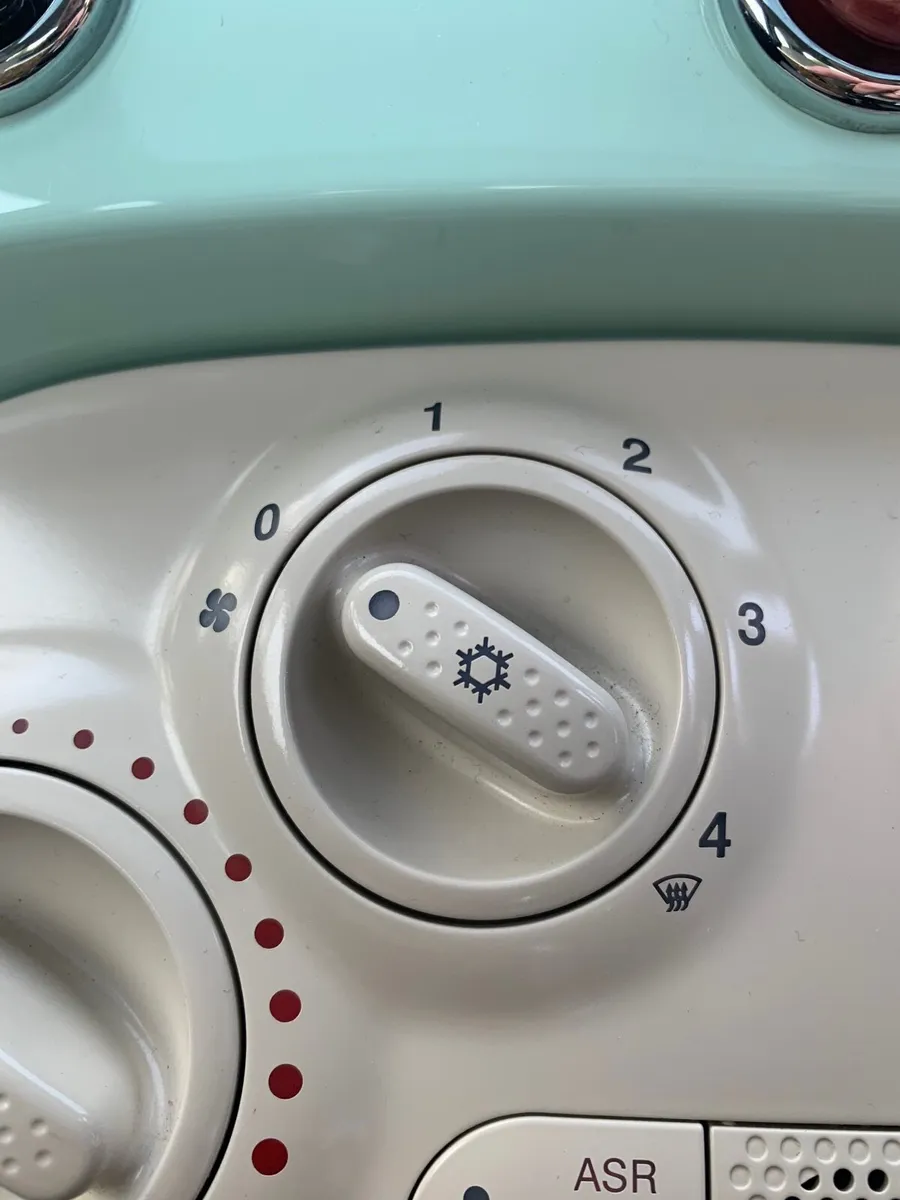 Fiat 500 2015 - Image 3