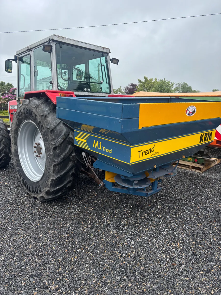 KRM Fertiser spreader - Image 2