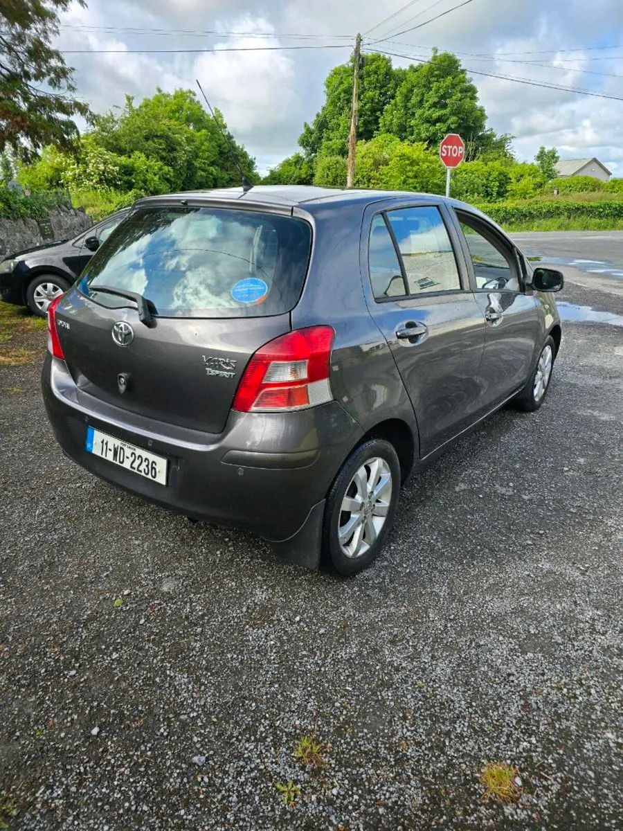 Toyota Yaris - Image 4