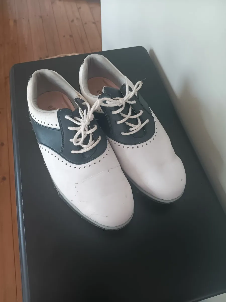 Golf shoes - Image 2