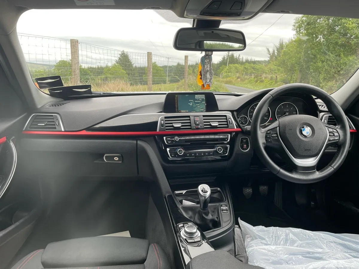 BMW sport - Image 2