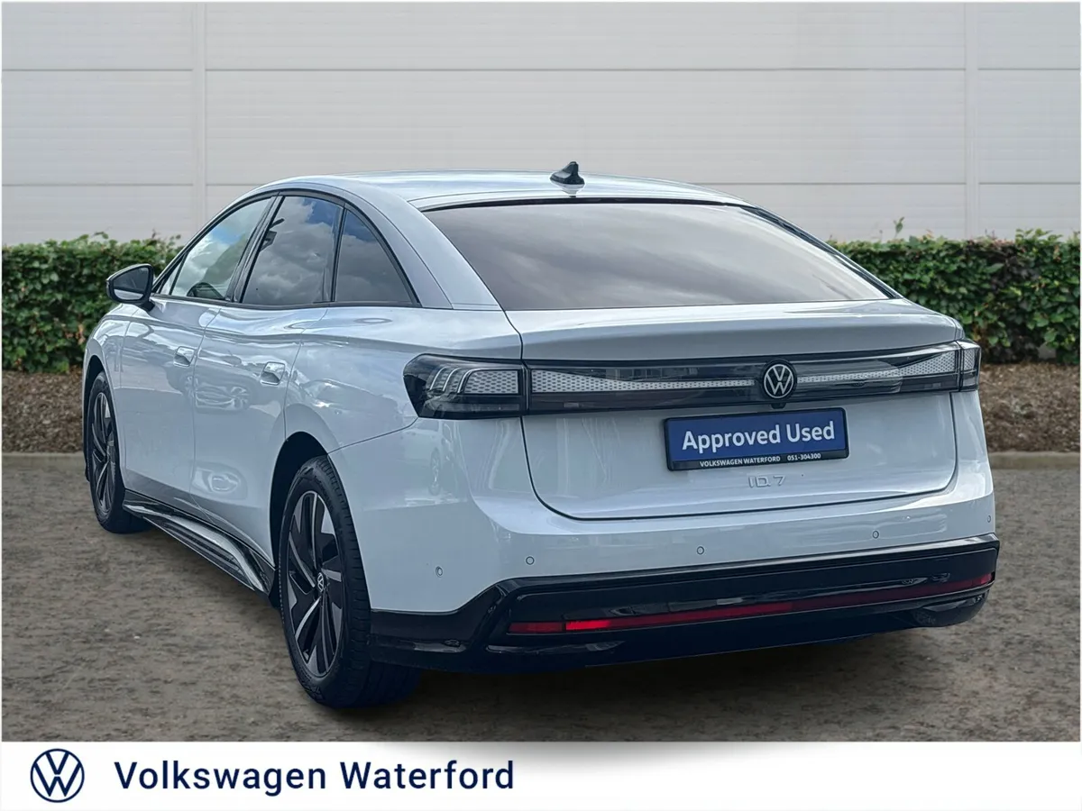 Volkswagen ID.7 TOURER PRO PLUS - Image 4