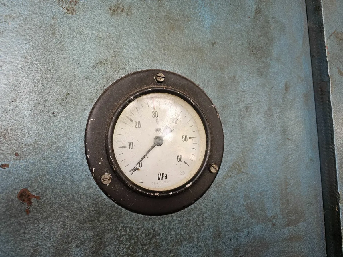 Hydraulic Press 60 Tonne - Image 3
