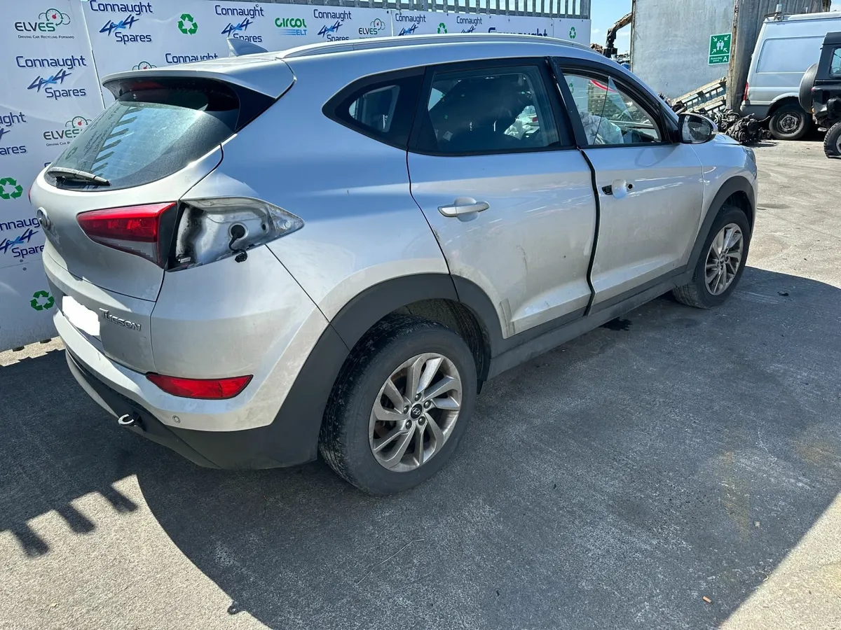 2017 TUCSON 1.7D JUST IN FOR BREAKING - Image 4
