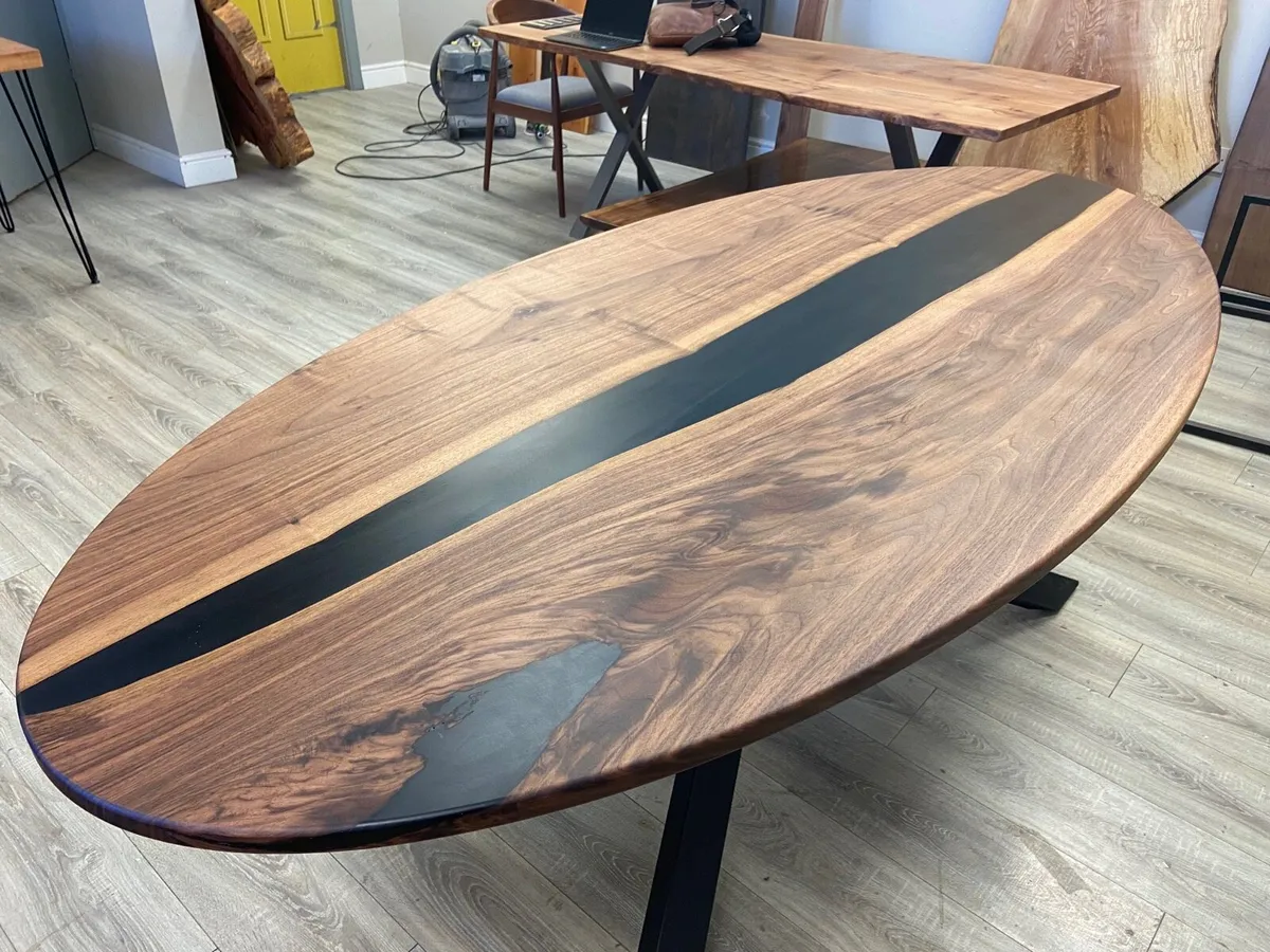 Walnut dining table - Image 2