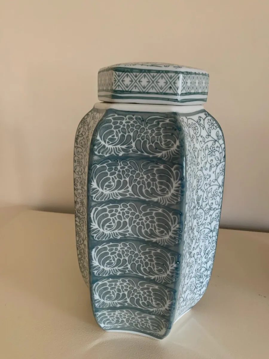 Paul Costello Container - Image 1