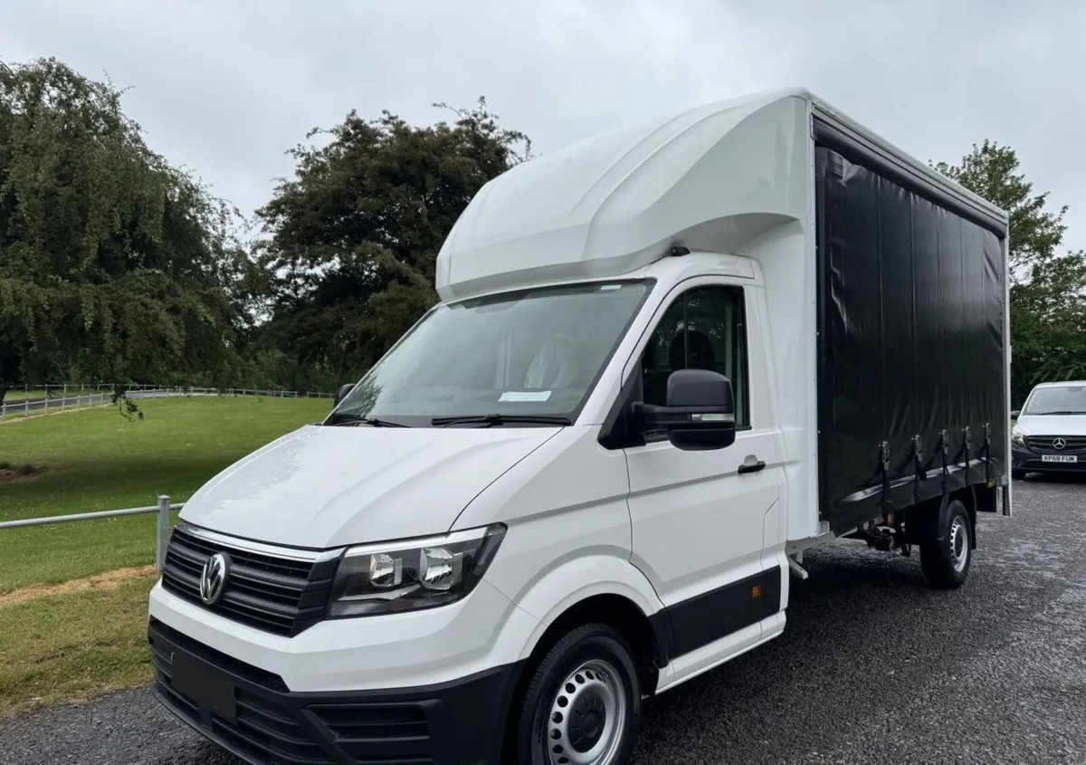 2021 VOLKSWAGEN CRAFTER 2.0 3.5t. 4m. Curtainside - Image 1